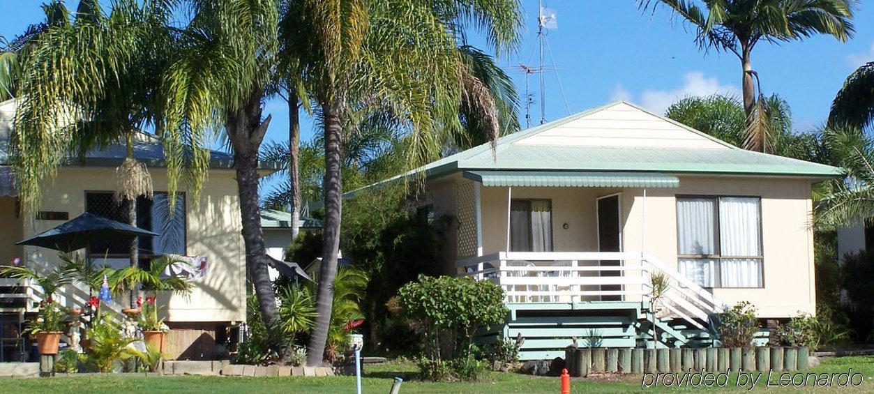 Maroochy Waterfront Motel Sunshine Coast Buitenkant foto