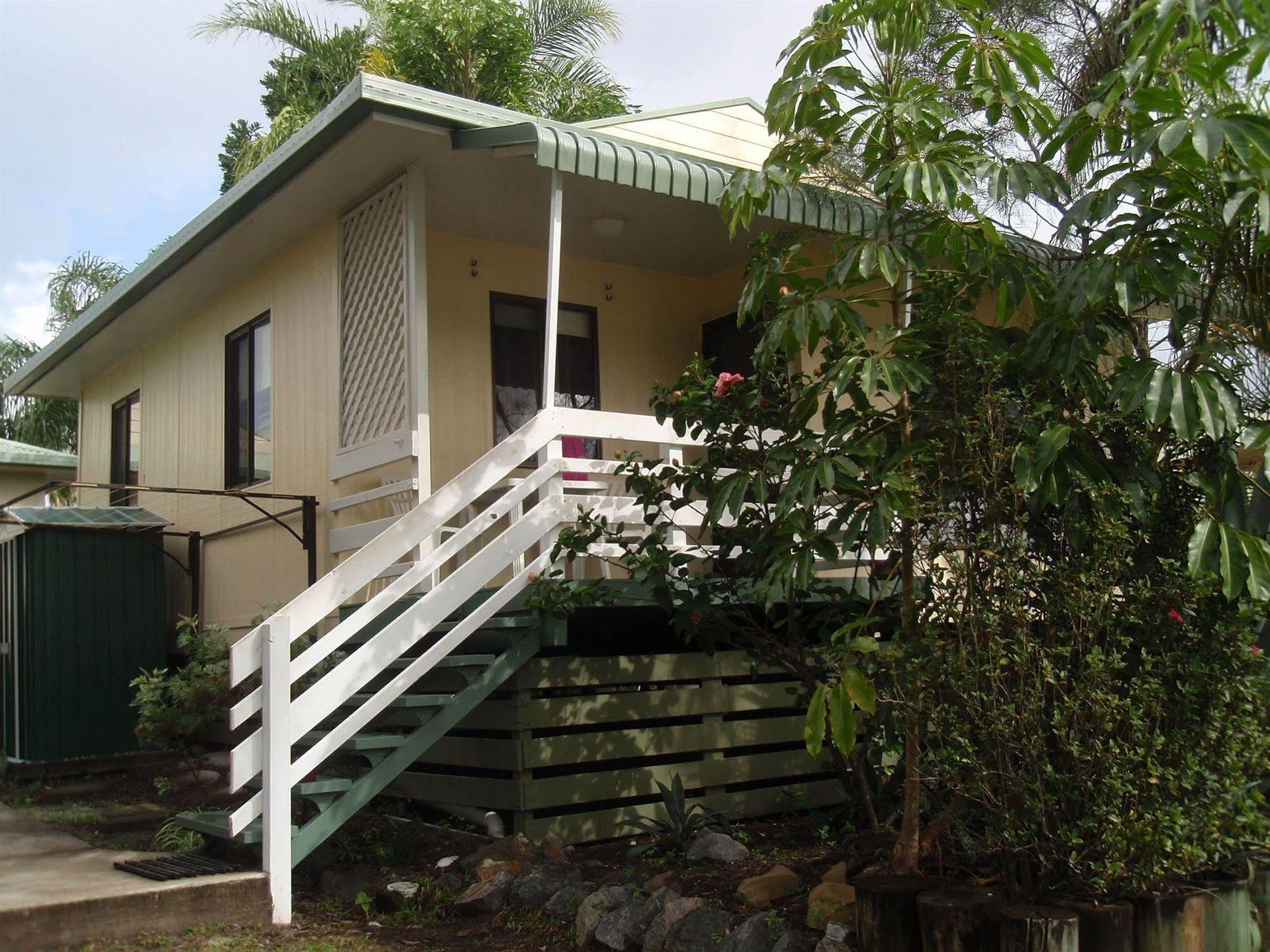 Maroochy Waterfront Motel Sunshine Coast Buitenkant foto